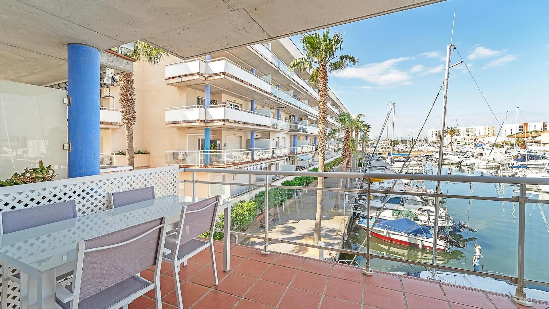 Appartamento Welcs Apartamento 153 Emp Con Vistas Al Puerto Roses